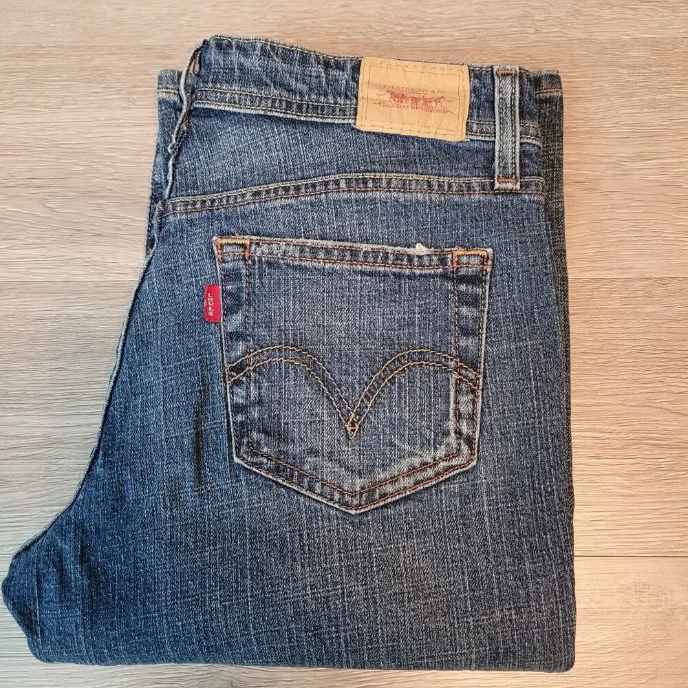 Vtg Levi's 518 Superlow Bootcut Jeans Y2K Size 9 - Picture 3 of 9